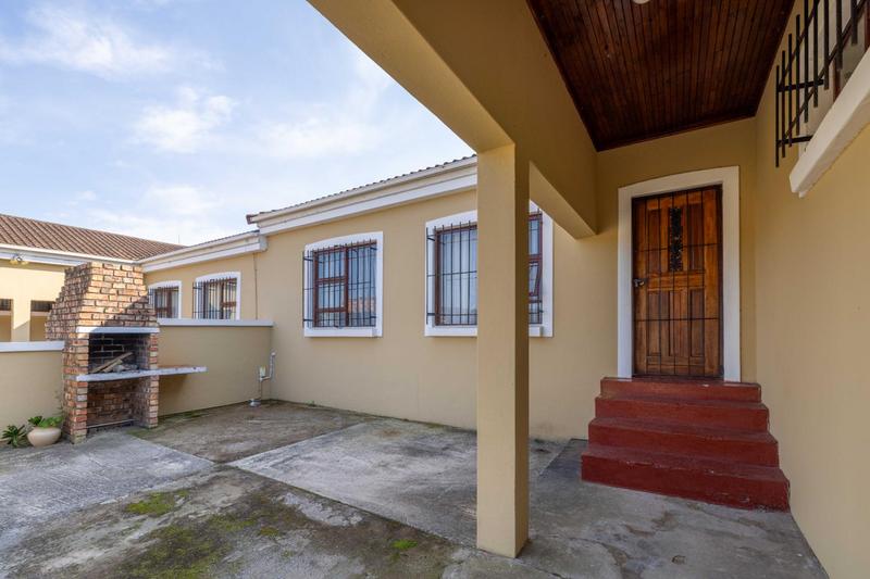 3 Bedroom Property for Sale in Oatlands Eastern Cape